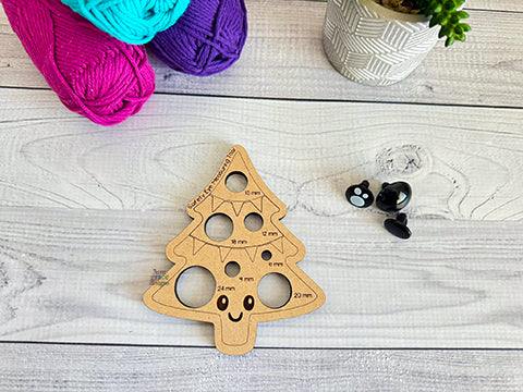 Kawaii Christmas Tree Safety Eye Measurement Tool