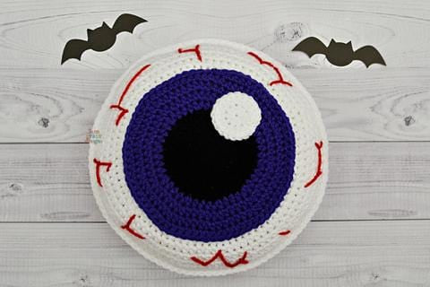 Eyeball Kawaii Cuddler® Crochet Pattern