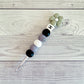 Monochrome Daisy Crochet Hook