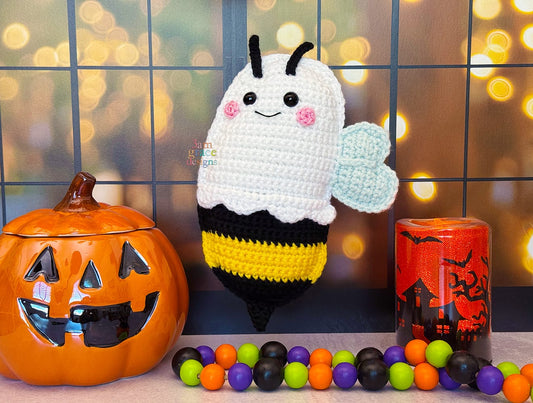 Mini Boo Bee Kawaii Cuddler® Crochet Pattern