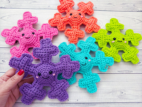 Mini Snowflake Kawaii Cuddler® Crochet Pattern