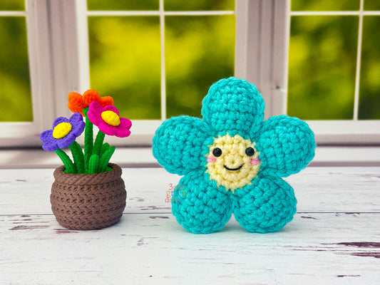 Tiny Daisy Flower Kawaii Cuddler® Crochet Pattern
