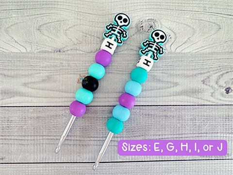 Skeleton Turquoise Crochet Hook