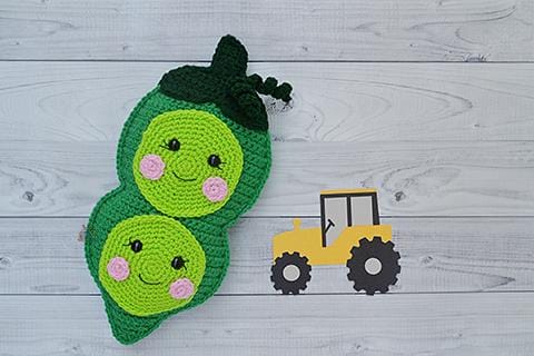Pea Pod Kawaii Cuddler® Crochet Pattern