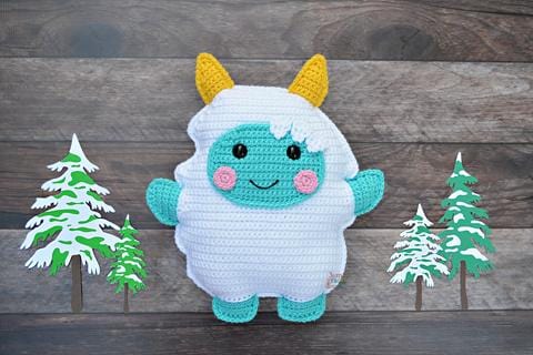 Yeti Kawaii Cuddler® Crochet Pattern